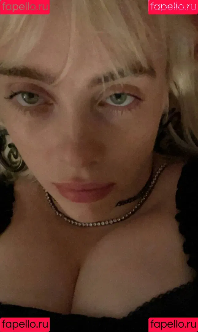 Billie Eilish / Fake / billeeilish / billieeilish Onlyfans Photo Gallery 
