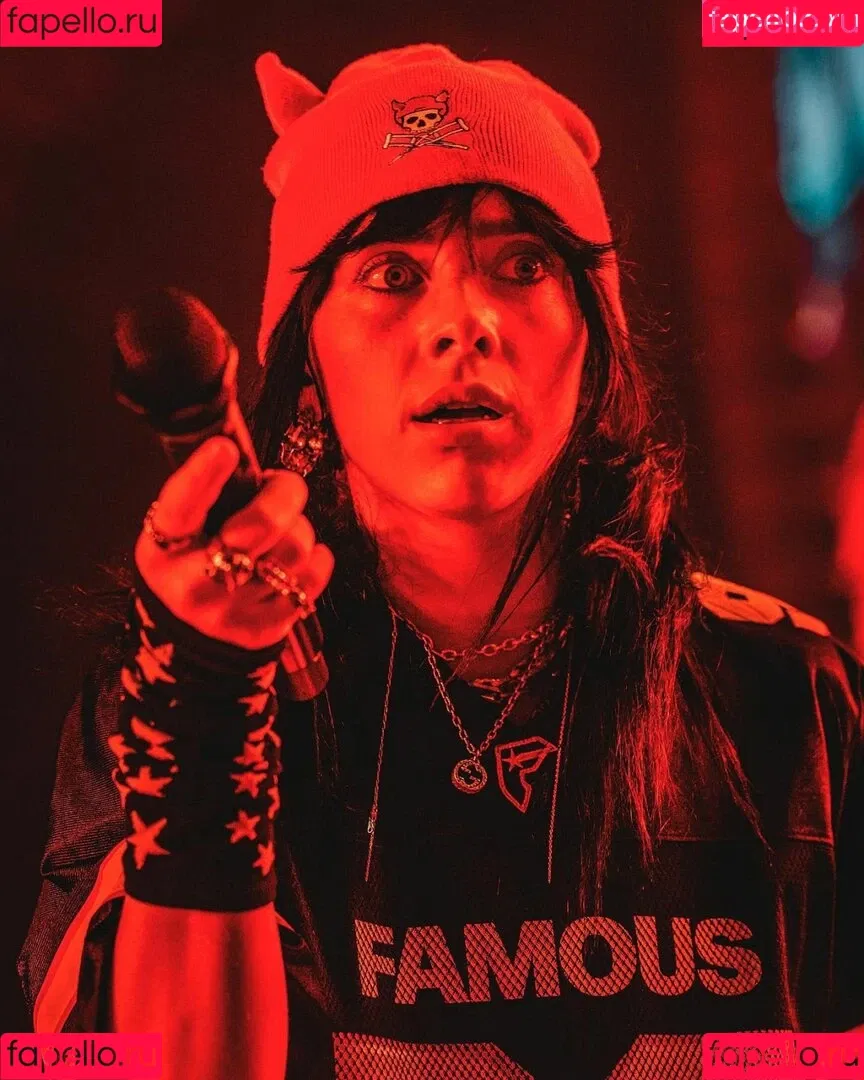 Billie Eilish / Fake / billeeilish / billieeilish Onlyfans Photo Gallery 