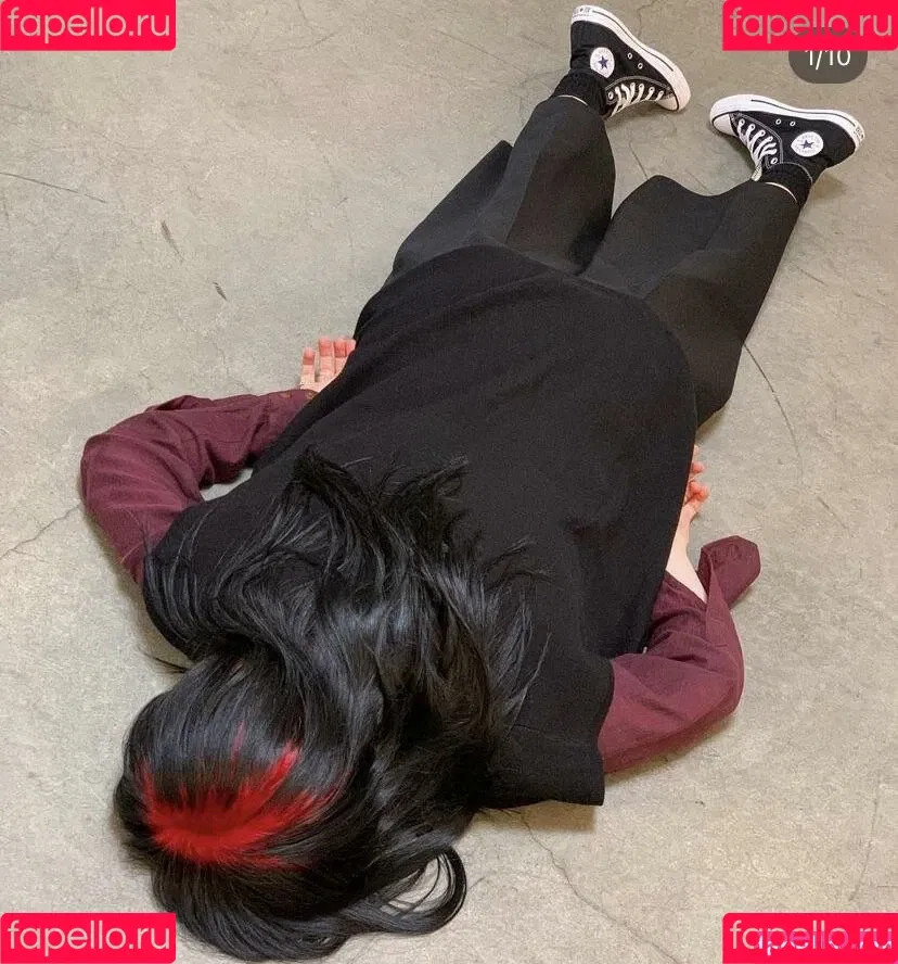 Billie Eilish / Fake / billeeilish / billieeilish Onlyfans Photo Gallery 
