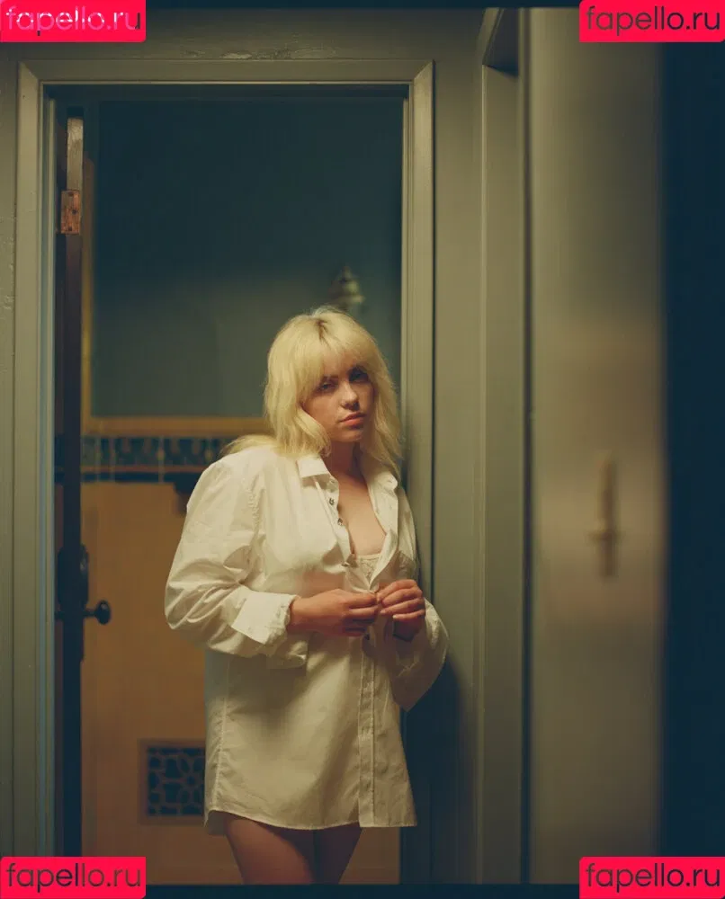 Billie Eilish / Fake / billeeilish / billieeilish Onlyfans Photo Gallery 