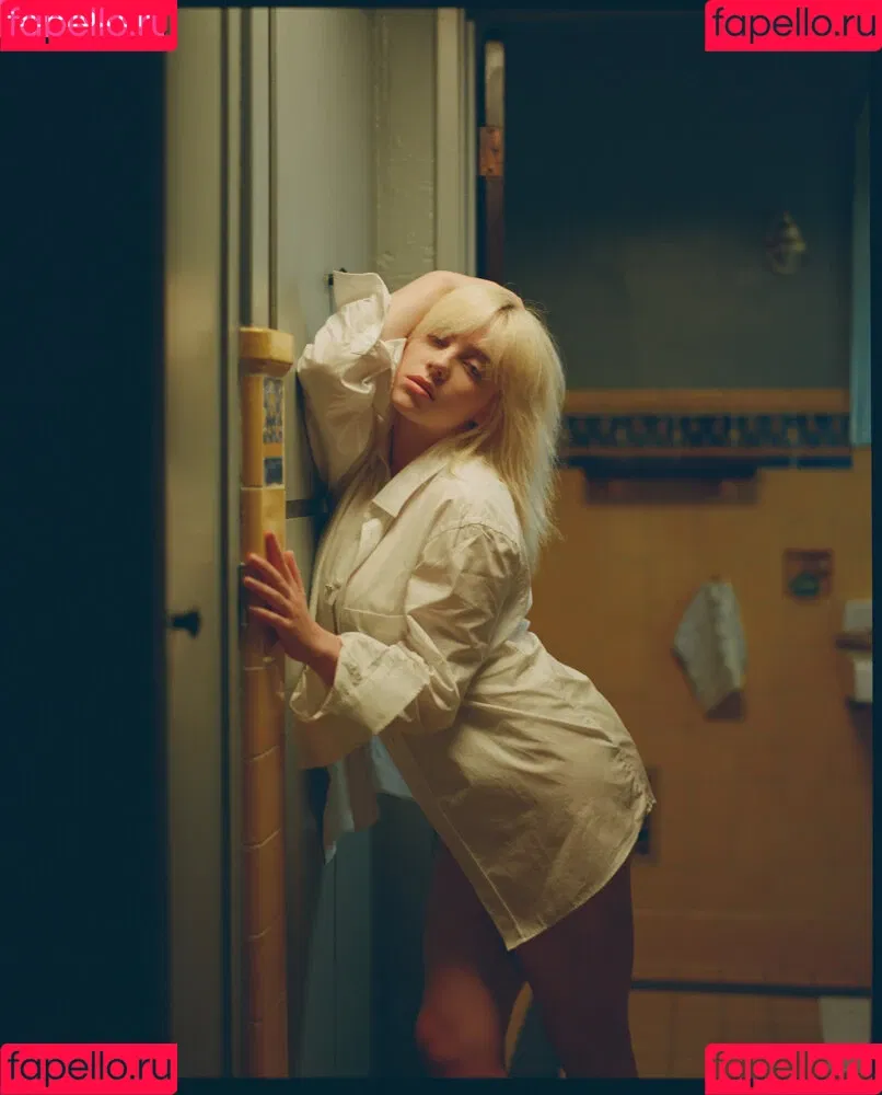 Billie Eilish / Fake / billeeilish / billieeilish Onlyfans Photo Gallery 