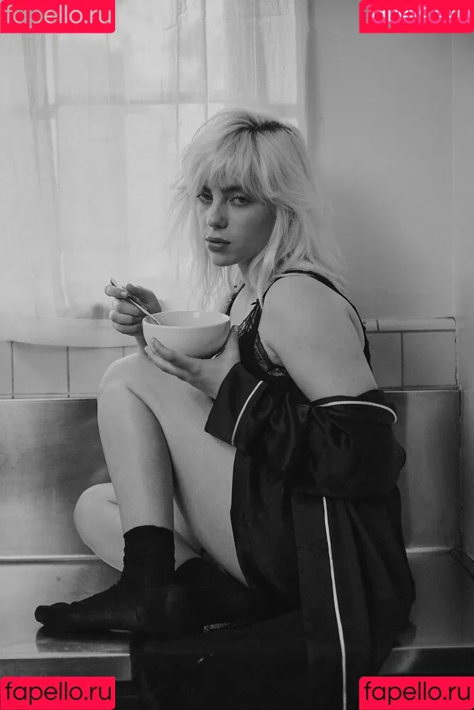 Billie Eilish / Fake / billeeilish / billieeilish Onlyfans Photo Gallery 