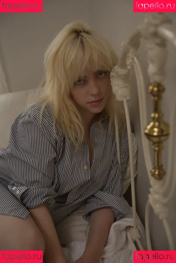 Billie Eilish / Fake / billeeilish / billieeilish Onlyfans Photo Gallery 