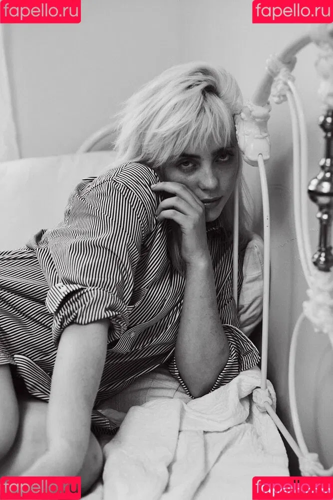 Billie Eilish / Fake / billeeilish / billieeilish Onlyfans Photo Gallery 