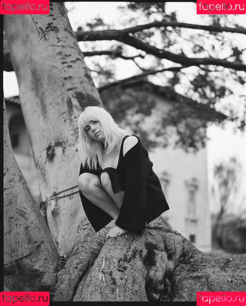 Billie Eilish / Fake / billeeilish / billieeilish Onlyfans Photo Gallery 
