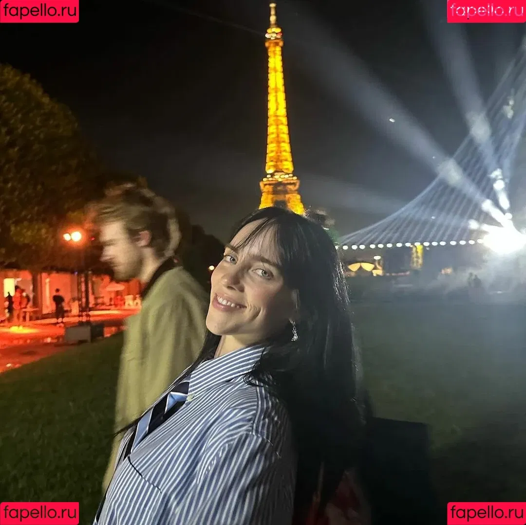 Billie Eilish / Fake / billeeilish / billieeilish Onlyfans Photo Gallery 