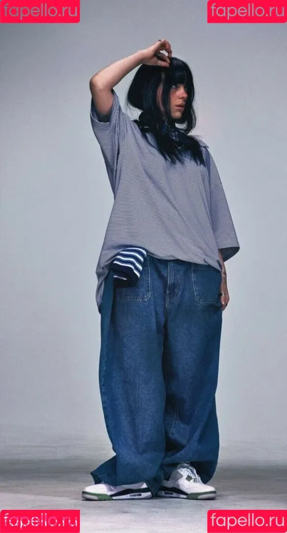 Billie Eilish / Fake / billeeilish / billieeilish Onlyfans Photo Gallery 