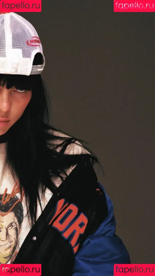 Billie Eilish / Fake / billeeilish / billieeilish Onlyfans Photo Gallery 