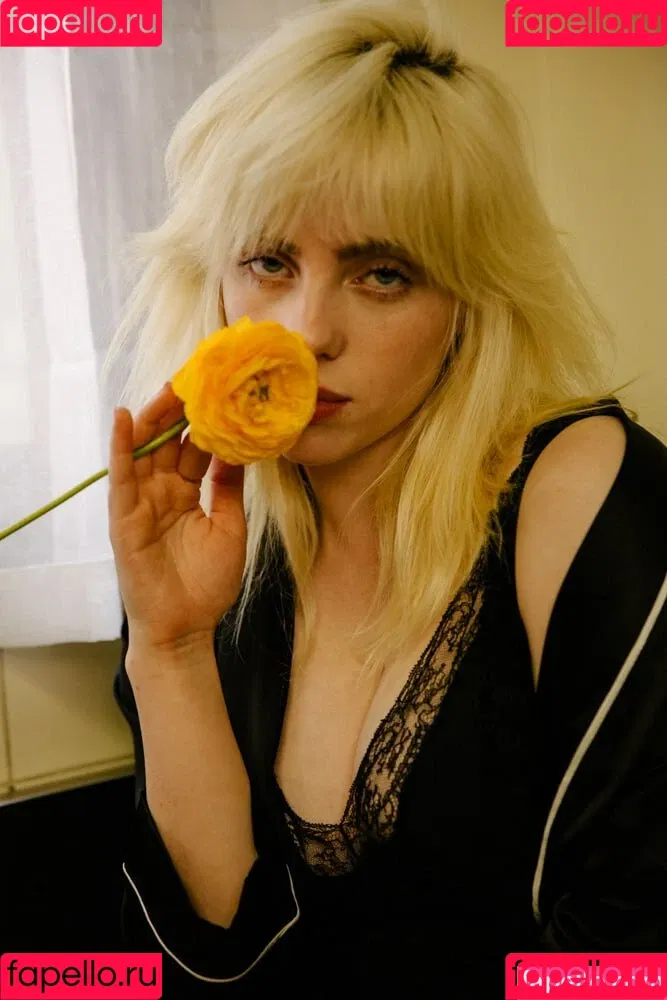 Billie Eilish / Fake / billeeilish / billieeilish Onlyfans Photo Gallery 