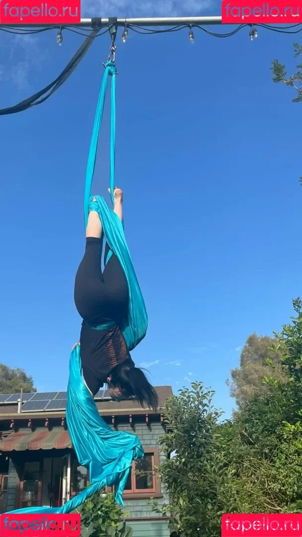 Billie Eilish / Fake / billeeilish / billieeilish Onlyfans Photo Gallery 