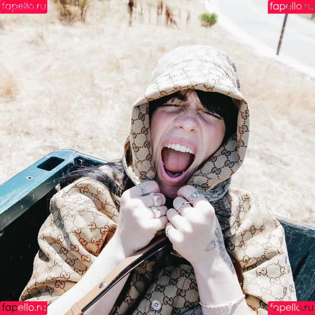 Billie Eilish / Fake / billeeilish / billieeilish Onlyfans Photo Gallery 