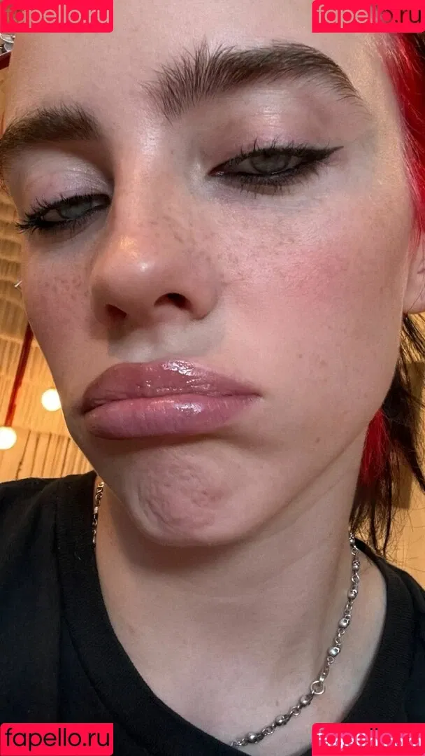 Billie Eilish / Fake / billeeilish / billieeilish Onlyfans Photo Gallery 