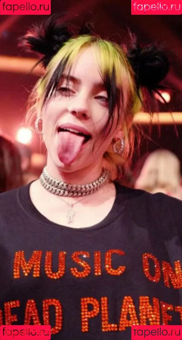 Billie Eilish / Fake / billeeilish / billieeilish Onlyfans Photo Gallery 