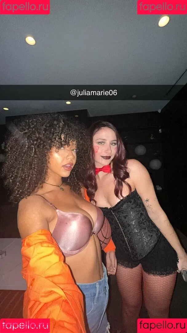 Megan Botnick / mbeeco Onlyfans Photo Gallery 