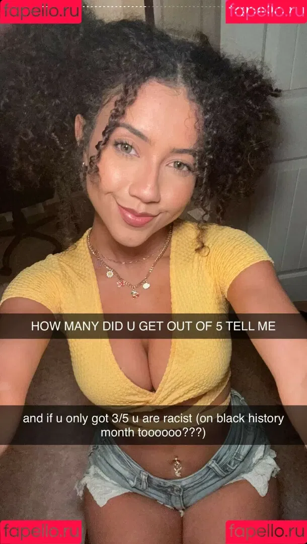 Megan Botnick / mbeeco Onlyfans Photo Gallery 