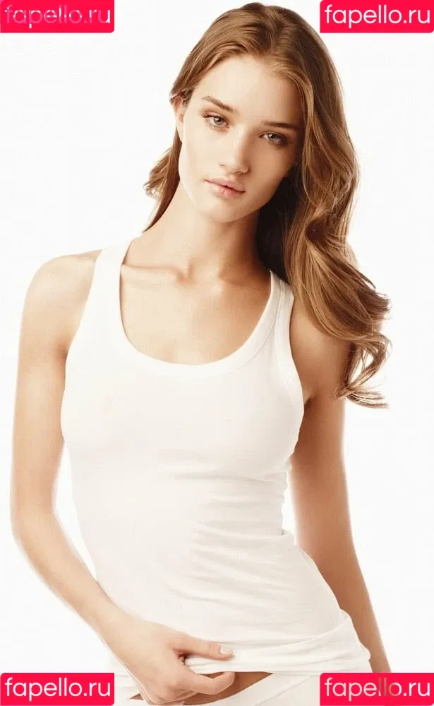 Rosie Huntington Whiteley / Rosie Huntington-Whiteley / rosiehw Onlyfans Photo Gallery 