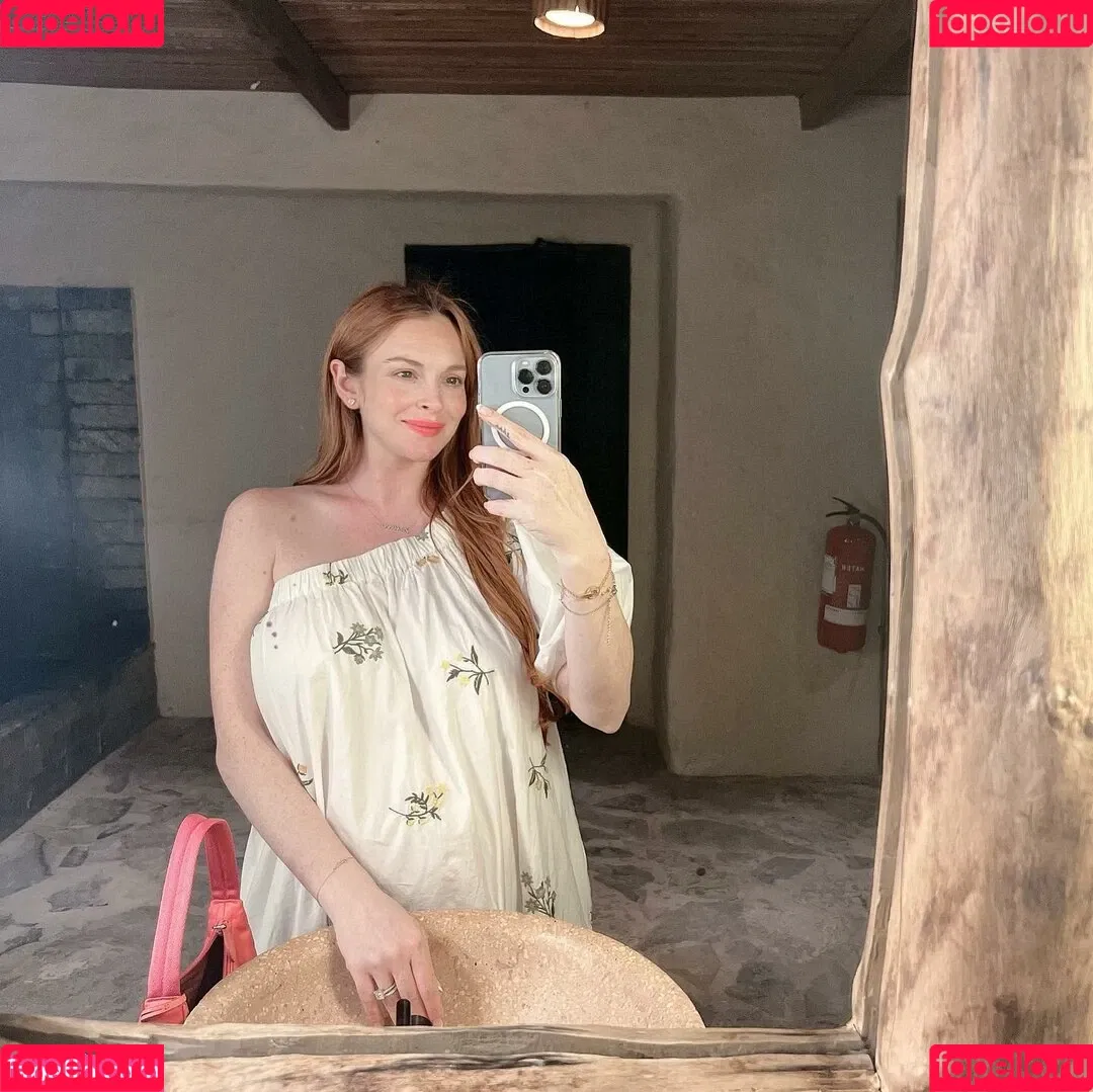 Lindsay Lohan / lindsaylohan / lindsaylohan201 Onlyfans Photo Gallery 