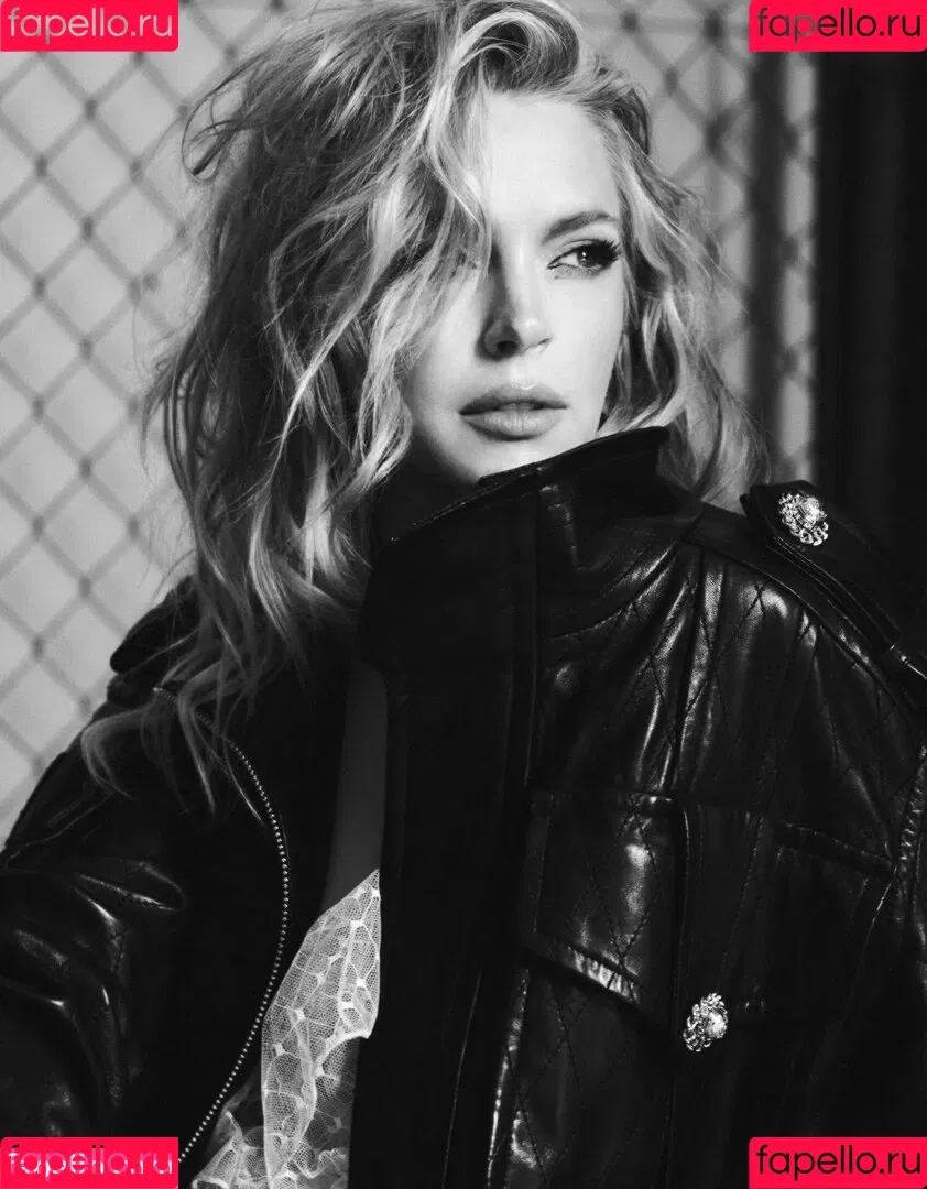 Lindsay Lohan / lindsaylohan / lindsaylohan201 Onlyfans Photo Gallery 