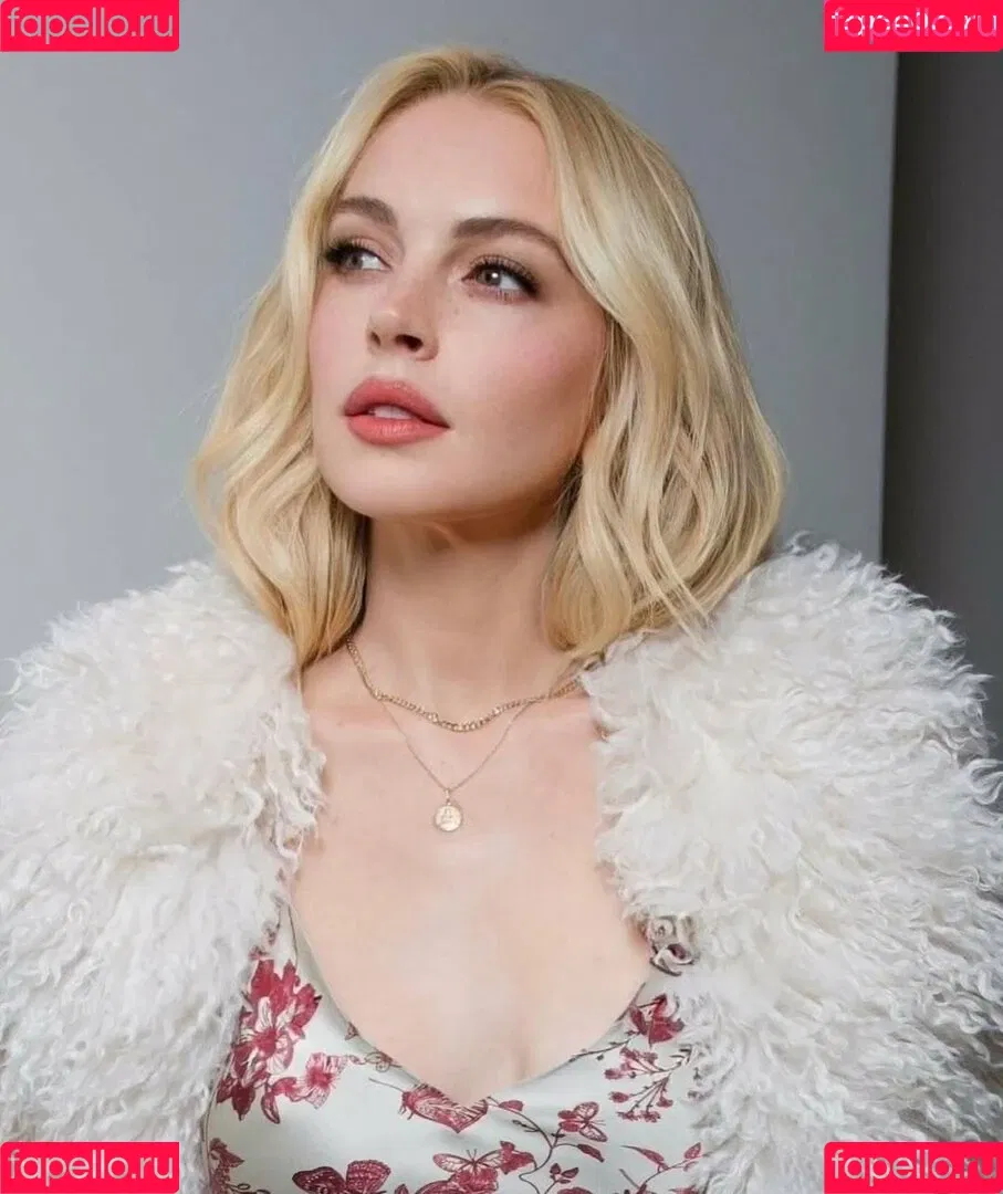 Lindsay Lohan / lindsaylohan / lindsaylohan201 Onlyfans Photo Gallery 