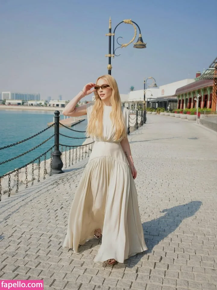 Lindsay Lohan / lindsaylohan / lindsaylohan201 Onlyfans Photo Gallery 