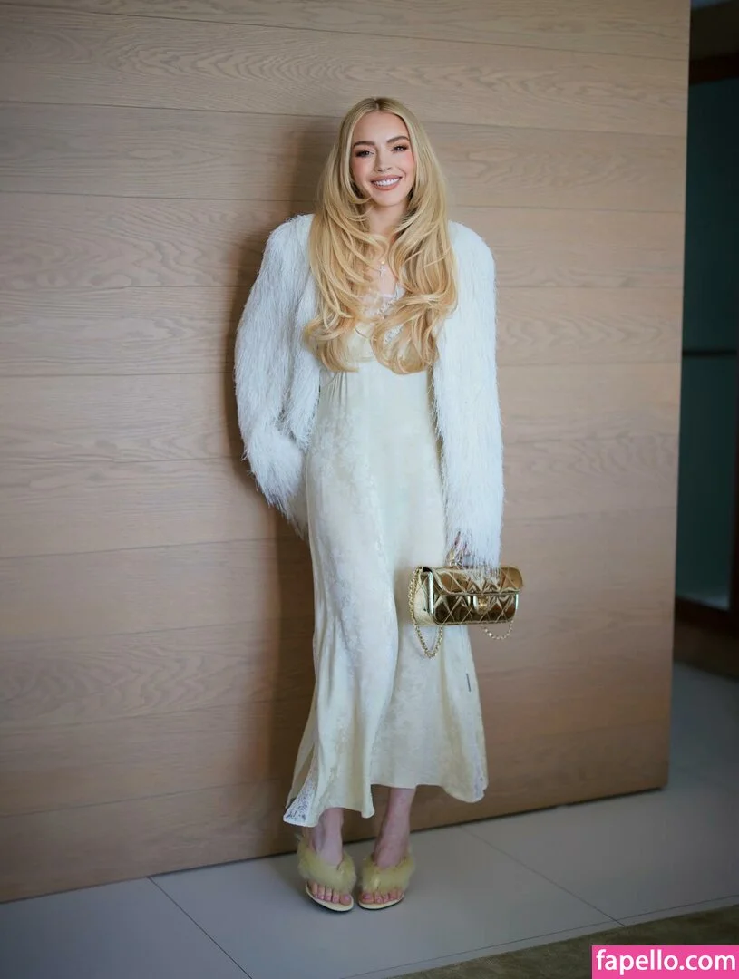 Lindsay Lohan / lindsaylohan / lindsaylohan201 Onlyfans Photo Gallery 