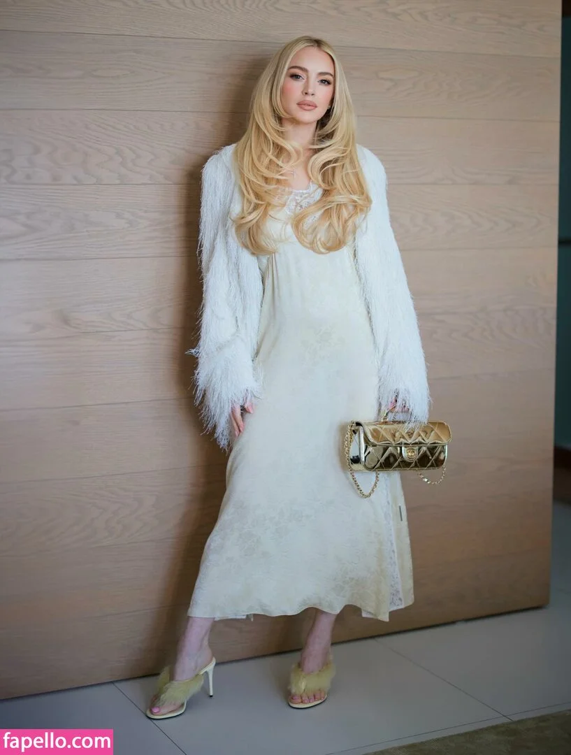 Lindsay Lohan / lindsaylohan / lindsaylohan201 Onlyfans Photo Gallery 