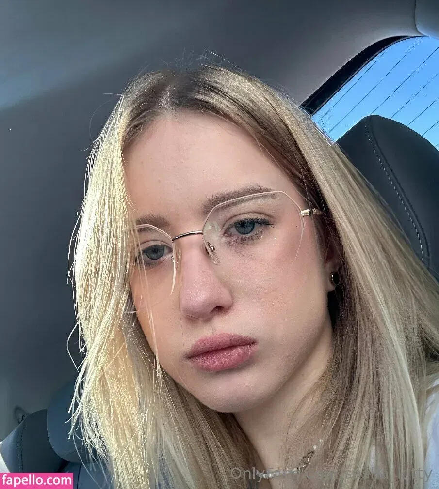 sasha_kitty / sashakitty__ Onlyfans Photo Gallery 