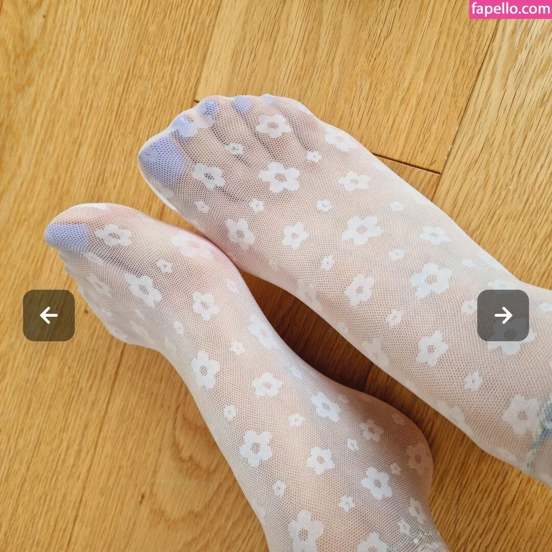 Soni Panda / SoniPanda / nylonskitten Onlyfans Photo Gallery 