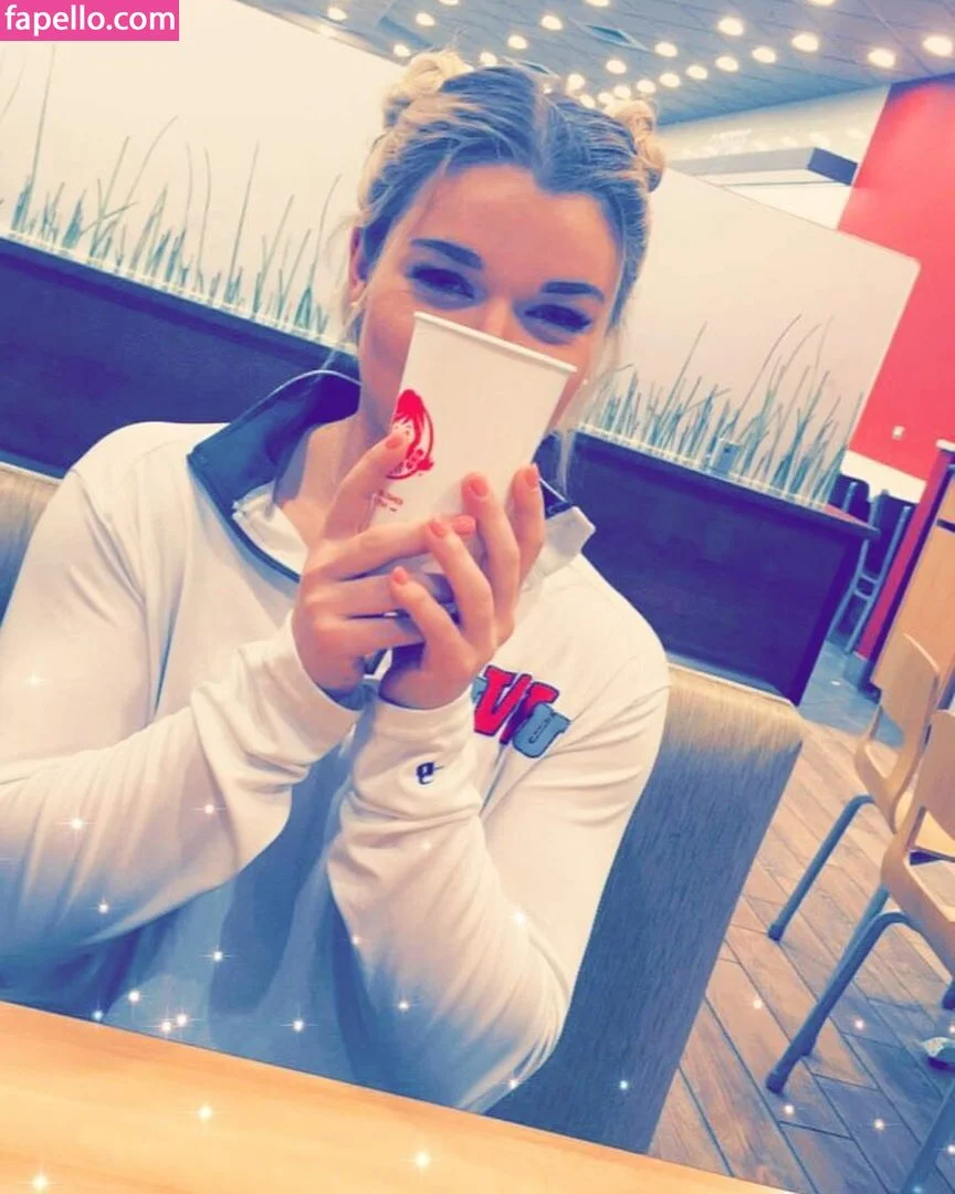 RuthW00ster / ruthw21 Onlyfans Photo Gallery 