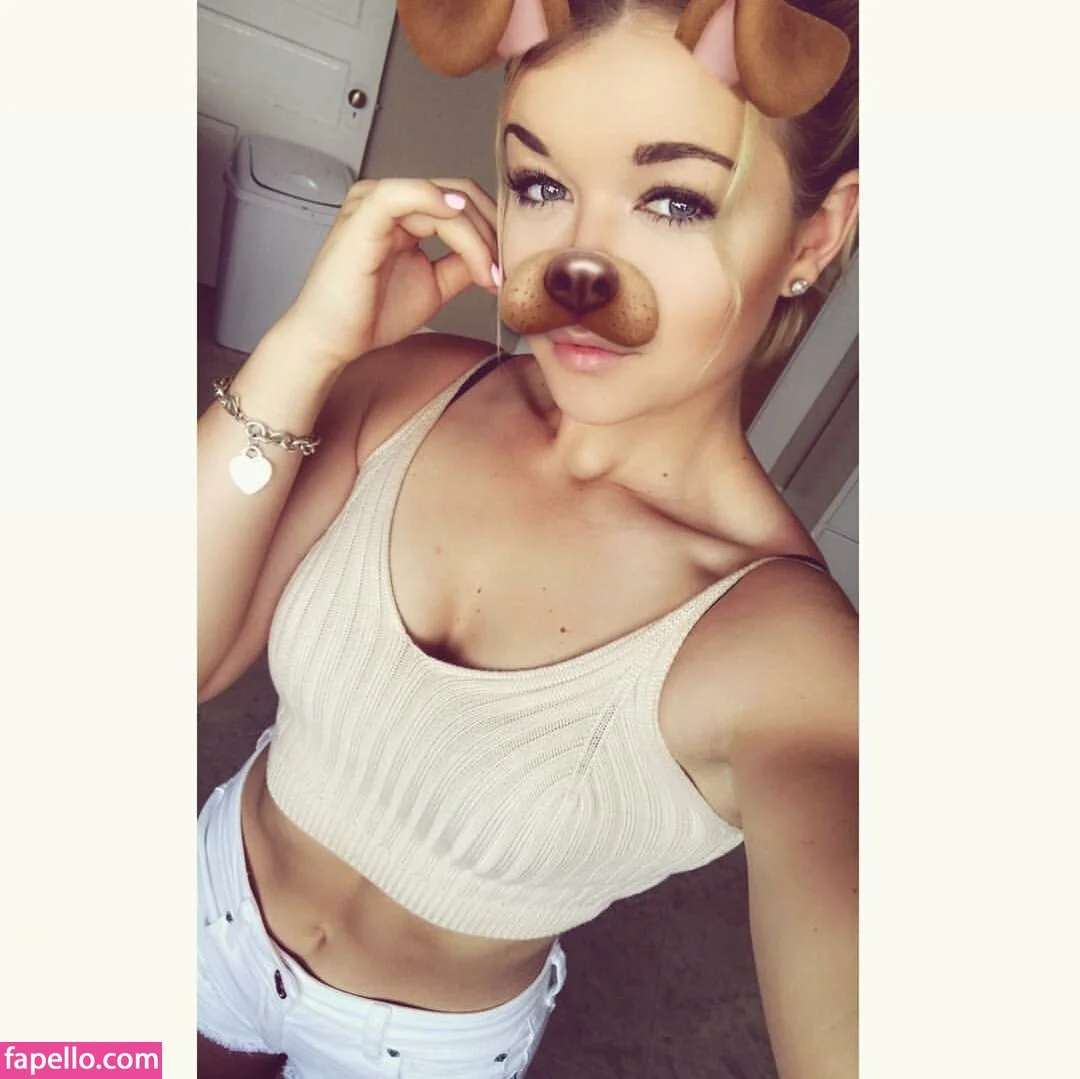RuthW00ster / ruthw21 Onlyfans Photo Gallery 