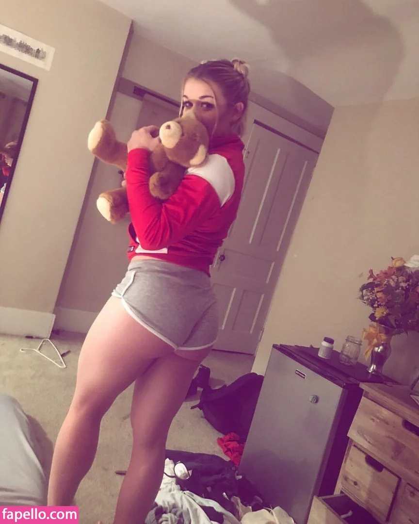 RuthW00ster / ruthw21 Onlyfans Photo Gallery 