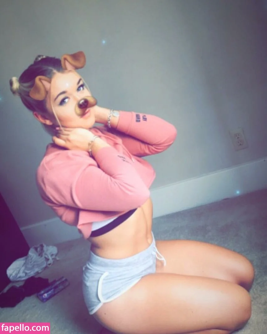 RuthW00ster / ruthw21 Onlyfans Photo Gallery 