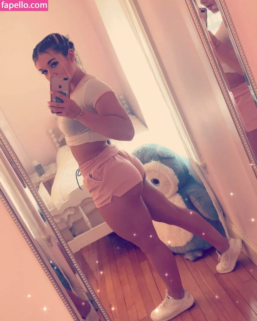 RuthW00ster / ruthw21 Onlyfans Photo Gallery 