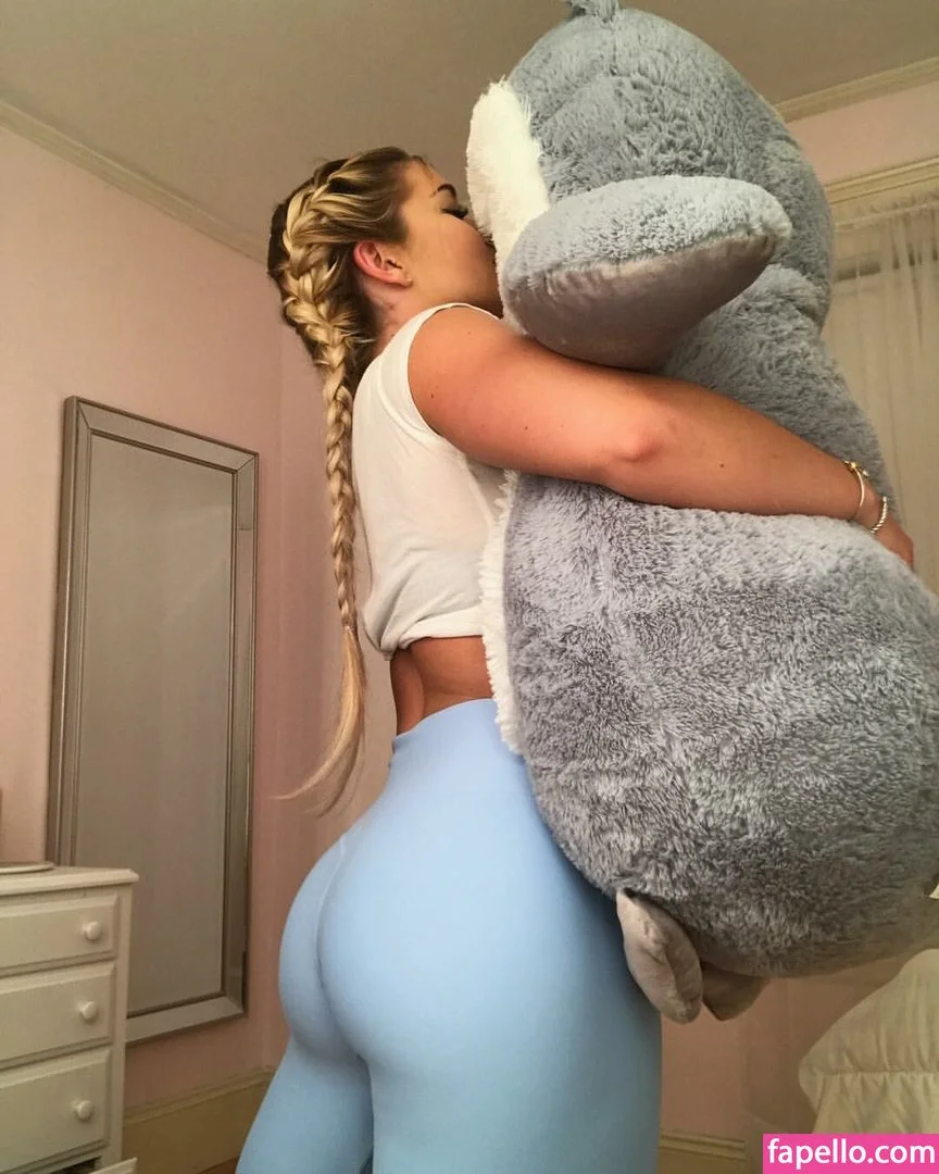 RuthW00ster / ruthw21 Onlyfans Photo Gallery 