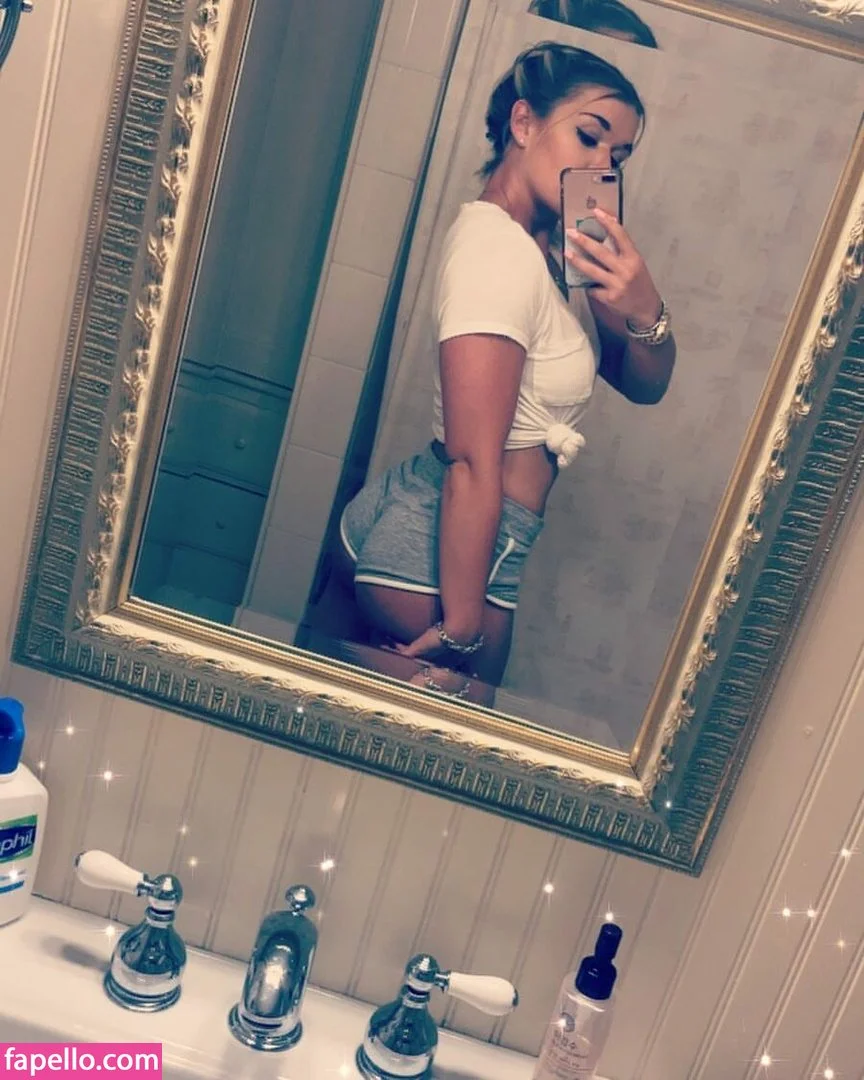 RuthW00ster / ruthw21 Onlyfans Photo Gallery 