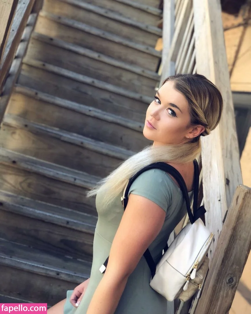 RuthW00ster / ruthw21 Onlyfans Photo Gallery 