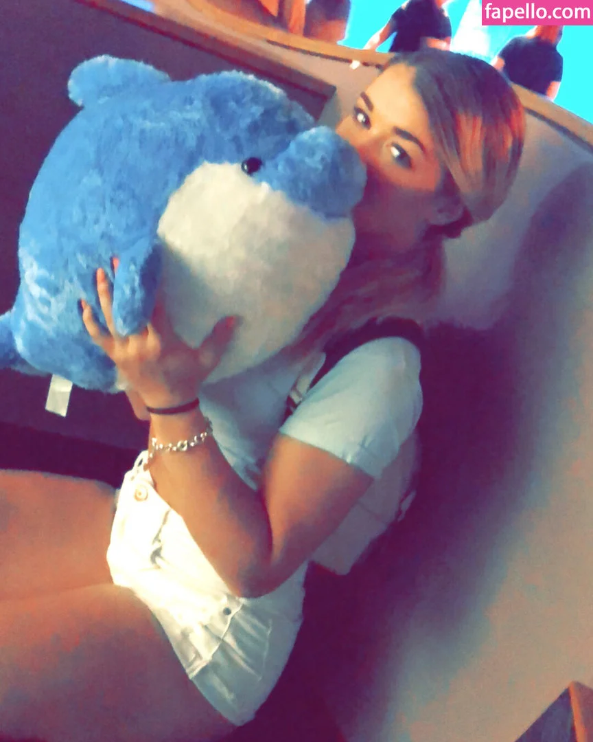 RuthW00ster / ruthw21 Onlyfans Photo Gallery 