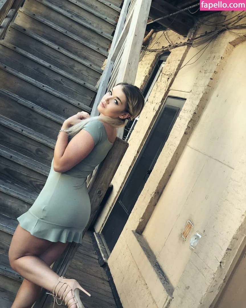 RuthW00ster / ruthw21 Onlyfans Photo Gallery 