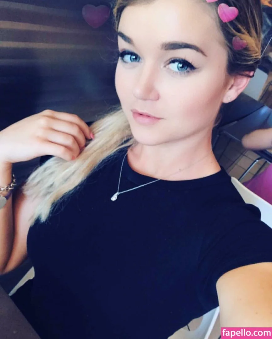 RuthW00ster / ruthw21 Onlyfans Photo Gallery 