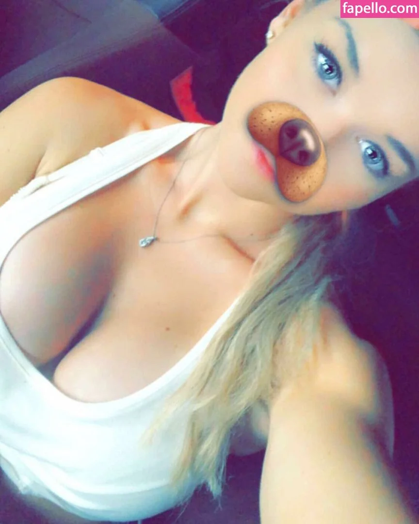 RuthW00ster / ruthw21 Onlyfans Photo Gallery 