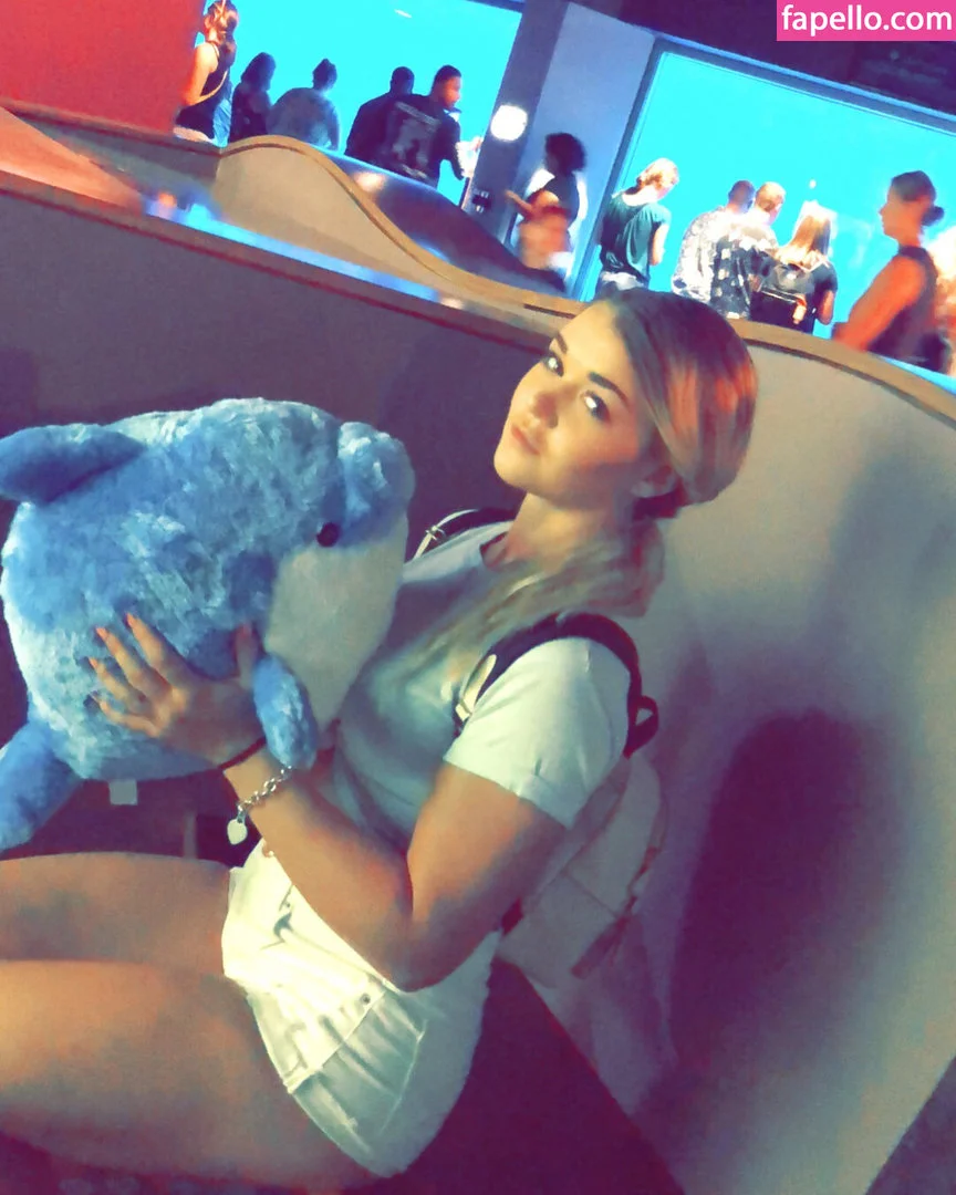 RuthW00ster / ruthw21 Onlyfans Photo Gallery 