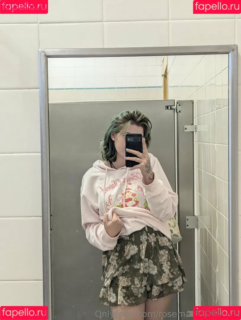 rosemary_blossom / witchy_space_b1tch Onlyfans Photo Gallery 