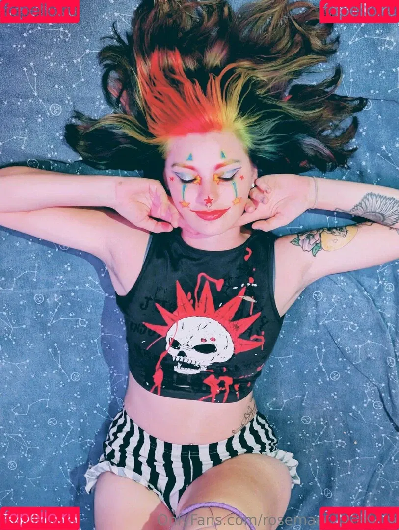 rosemary_blossom / witchy_space_b1tch Onlyfans Photo Gallery 