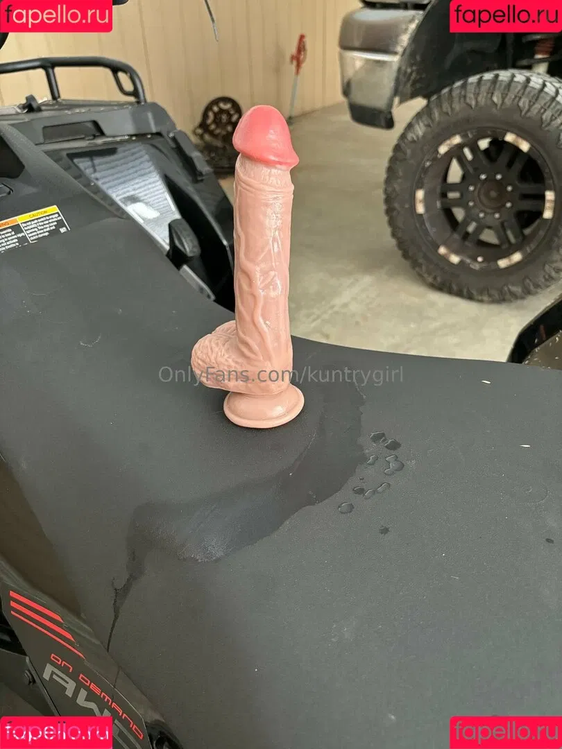 Kuntrygirl Onlyfans Photo Gallery 