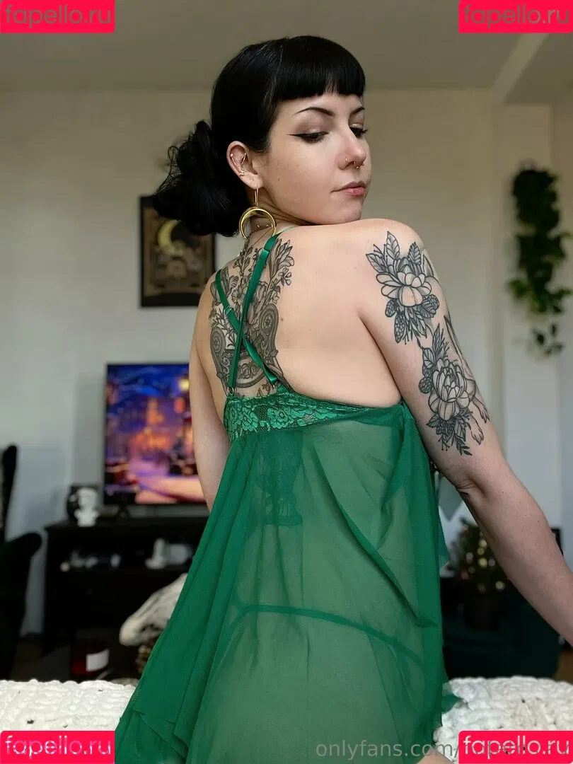 Rachel Lawrick / potatoslav / rlawrick Onlyfans Photo Gallery 