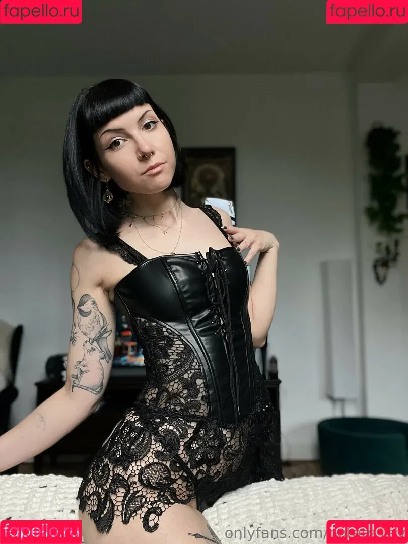 Rachel Lawrick / potatoslav / rlawrick Onlyfans Photo Gallery 