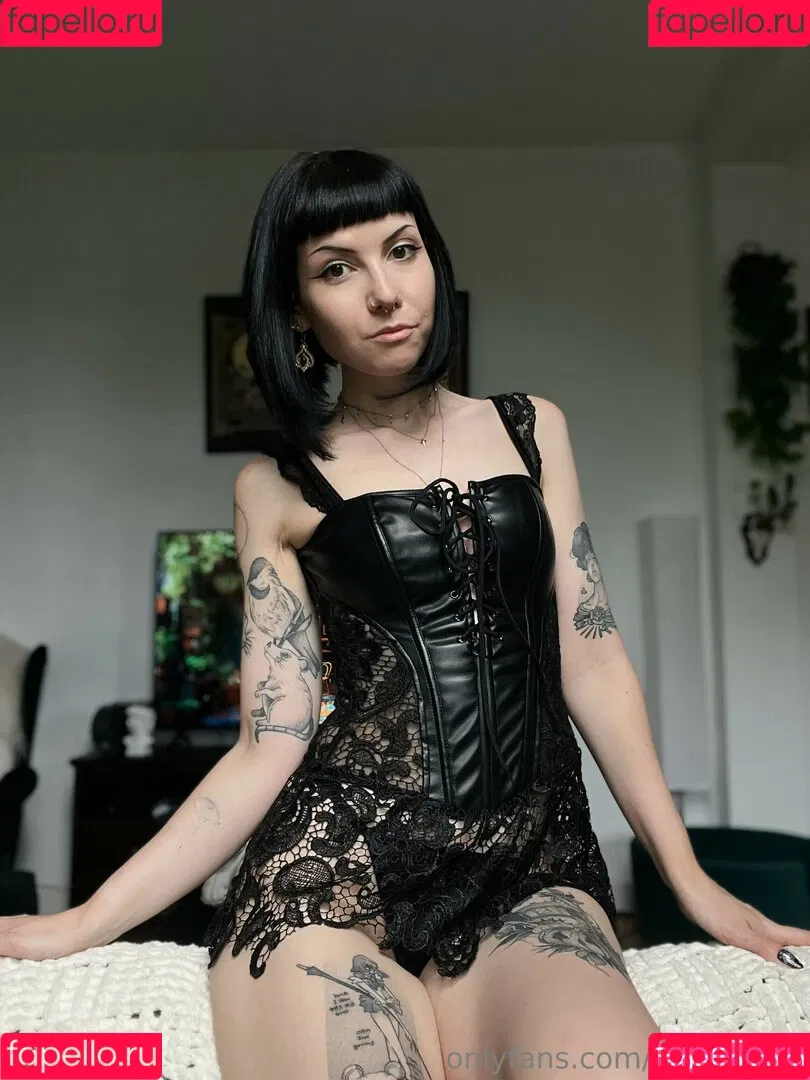 Rachel Lawrick / potatoslav / rlawrick Onlyfans Photo Gallery 