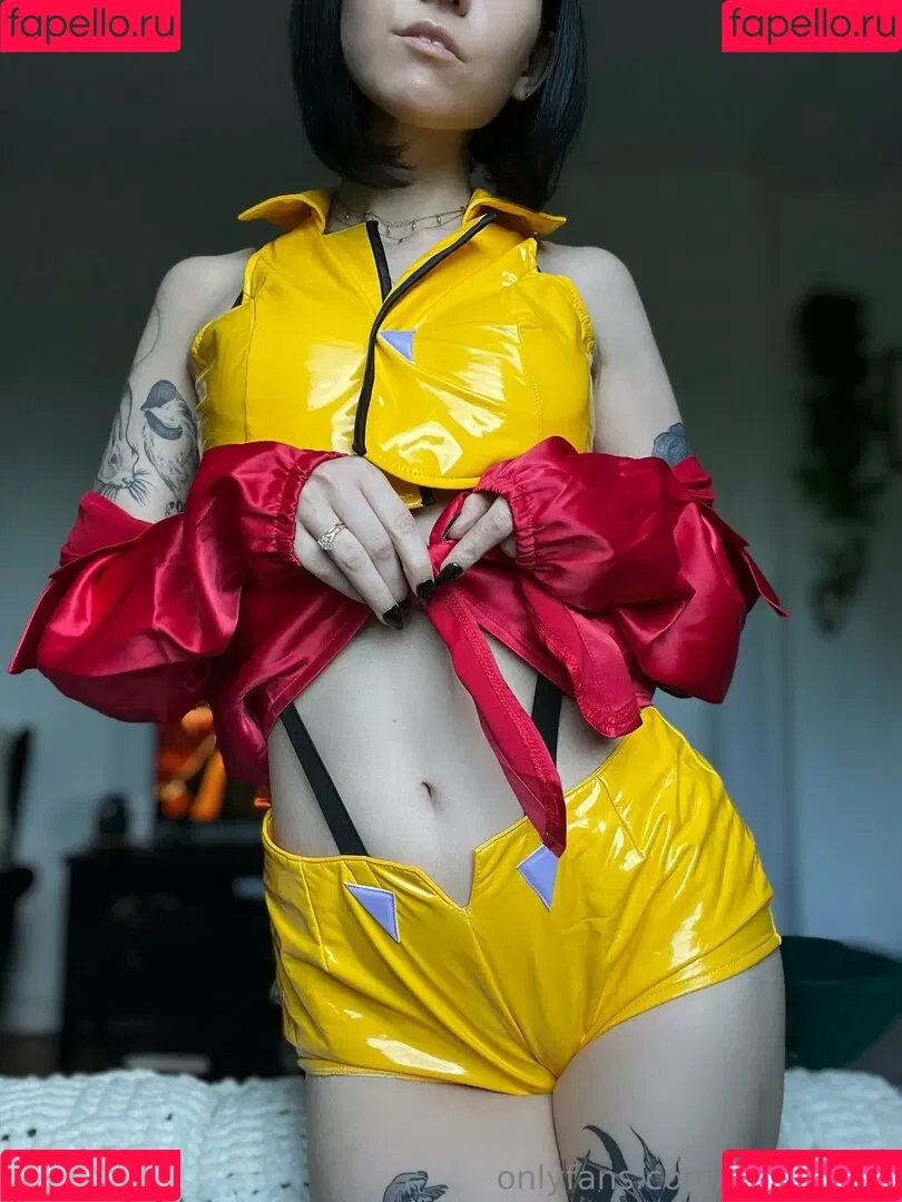 Rachel Lawrick / potatoslav / rlawrick Onlyfans Photo Gallery 