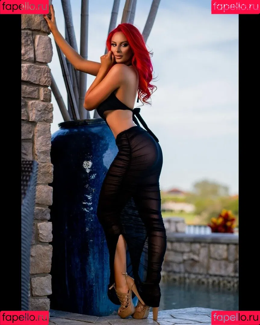 Danni Ellexo / Harley Cameron Brand Army / danni_ellexo / meh_danni Onlyfans Photo Gallery 