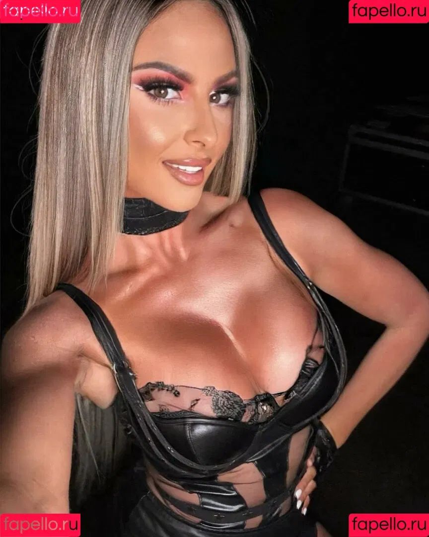 Danni Ellexo / Harley Cameron Brand Army / danni_ellexo / meh_danni Onlyfans Photo Gallery 